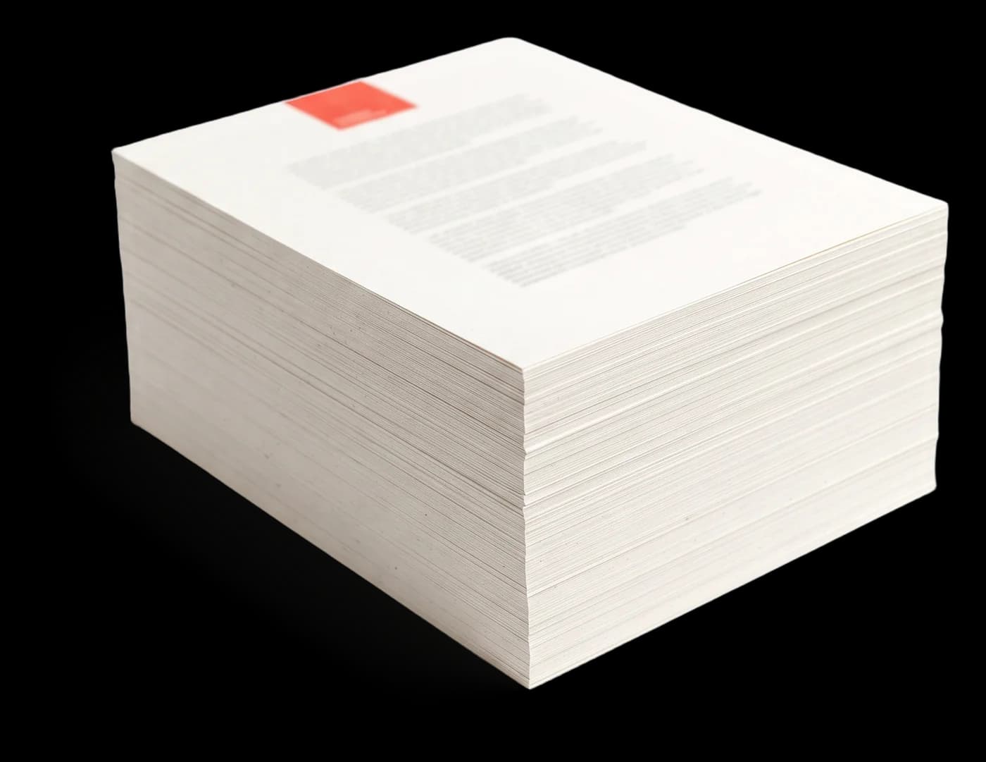 Pilha alta de cartas impressas